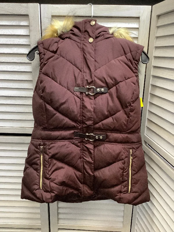 Vest Puffer & Quilted By Ivanka Trump In Maroon, Size: M